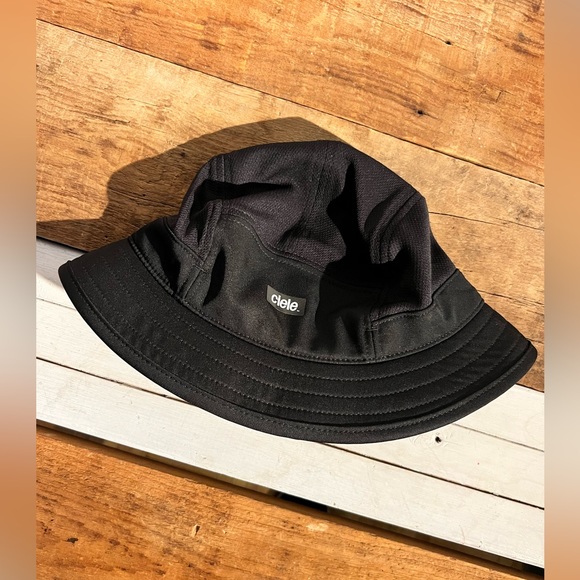Ciele Athletics Other - Ciele Standard SL - Whitaker Bucket Hat | Brand New, Unworn